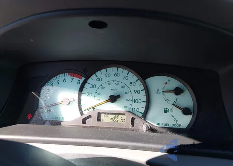 2003 Toyota Corolla Le z USA, uszkodzony, nr VIN JTDBR32E032004096